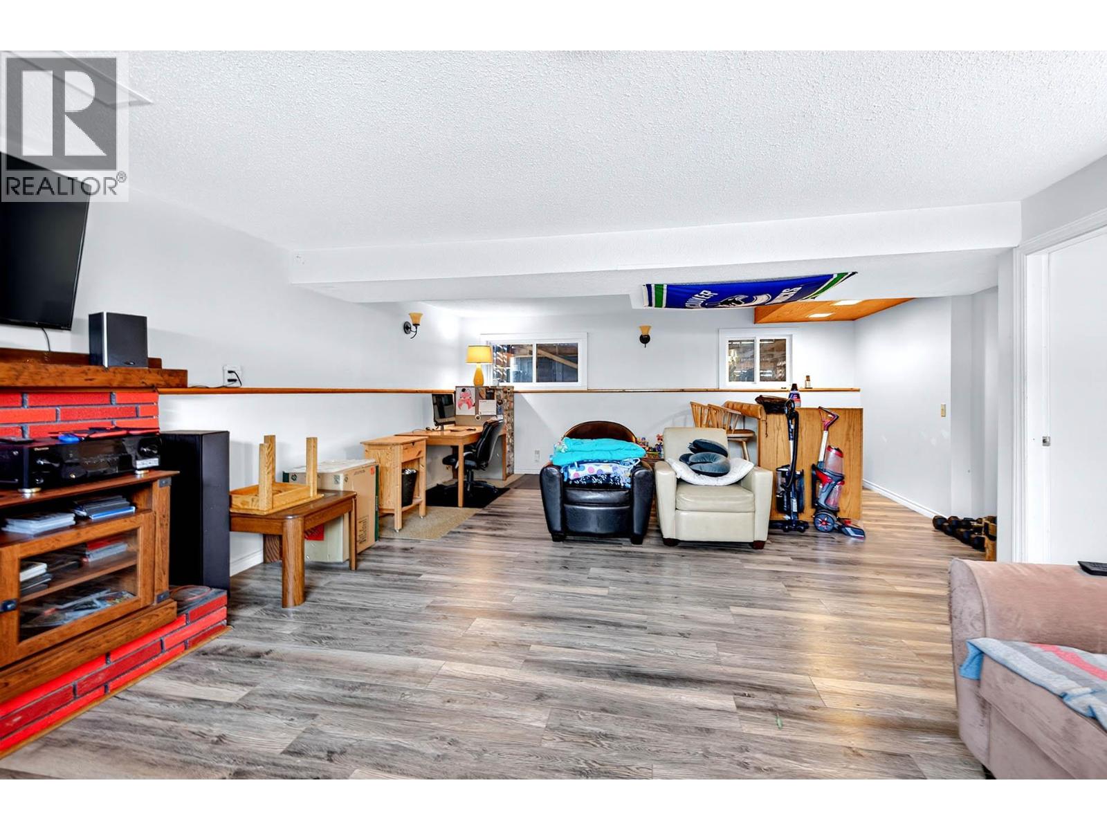 4634 STEVENS Drive - Image 28
