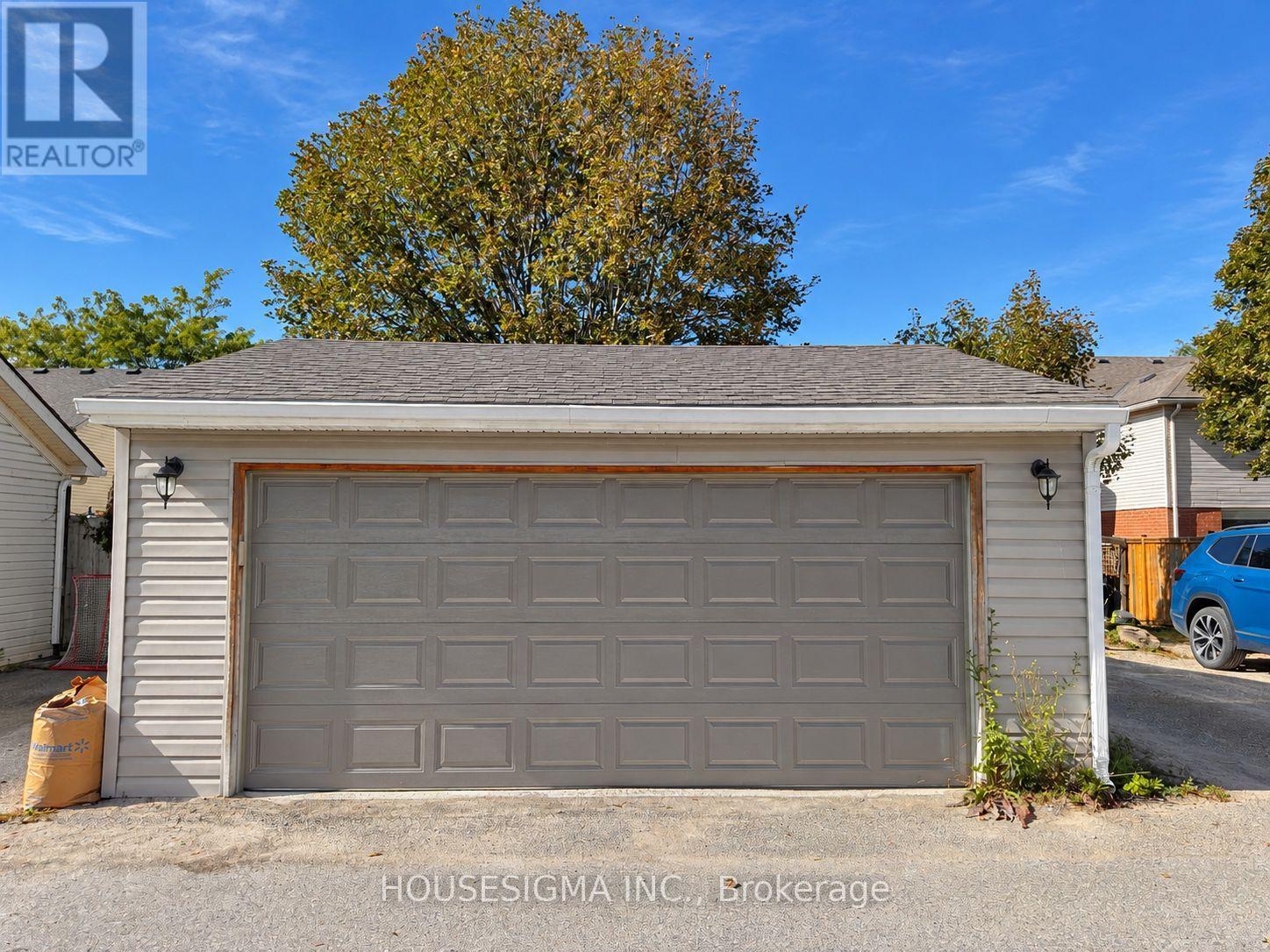 308 FERN STREET - 25