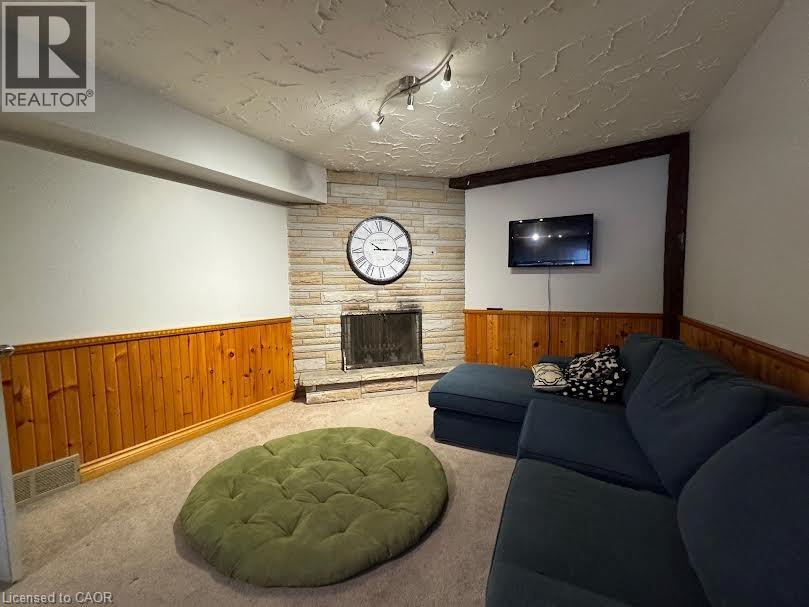 511 HAVELOCK Drive, Waterloo — photo 4