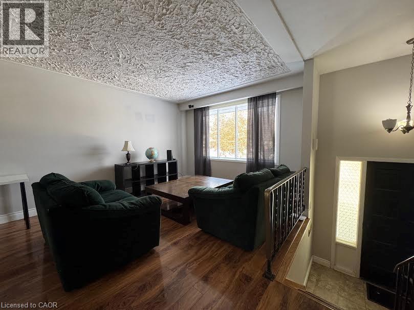 511 HAVELOCK Drive, Waterloo — photo 8