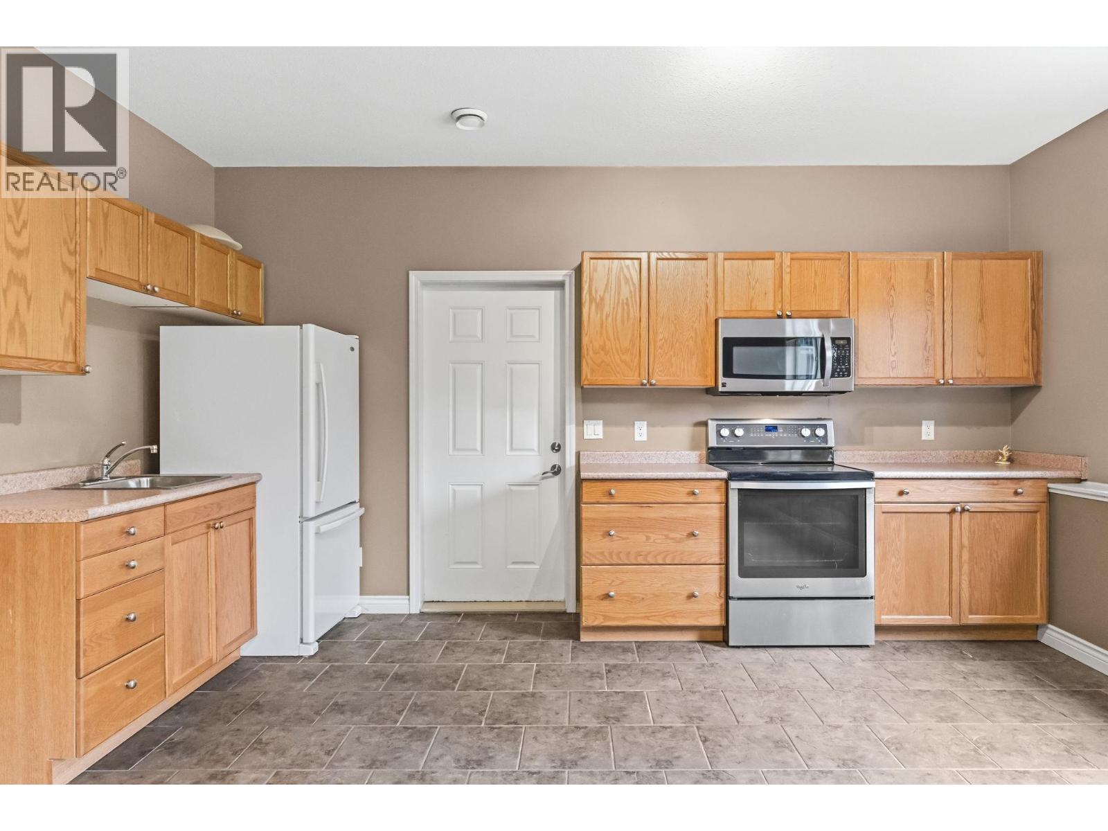534 South Crest Drive - Image 6