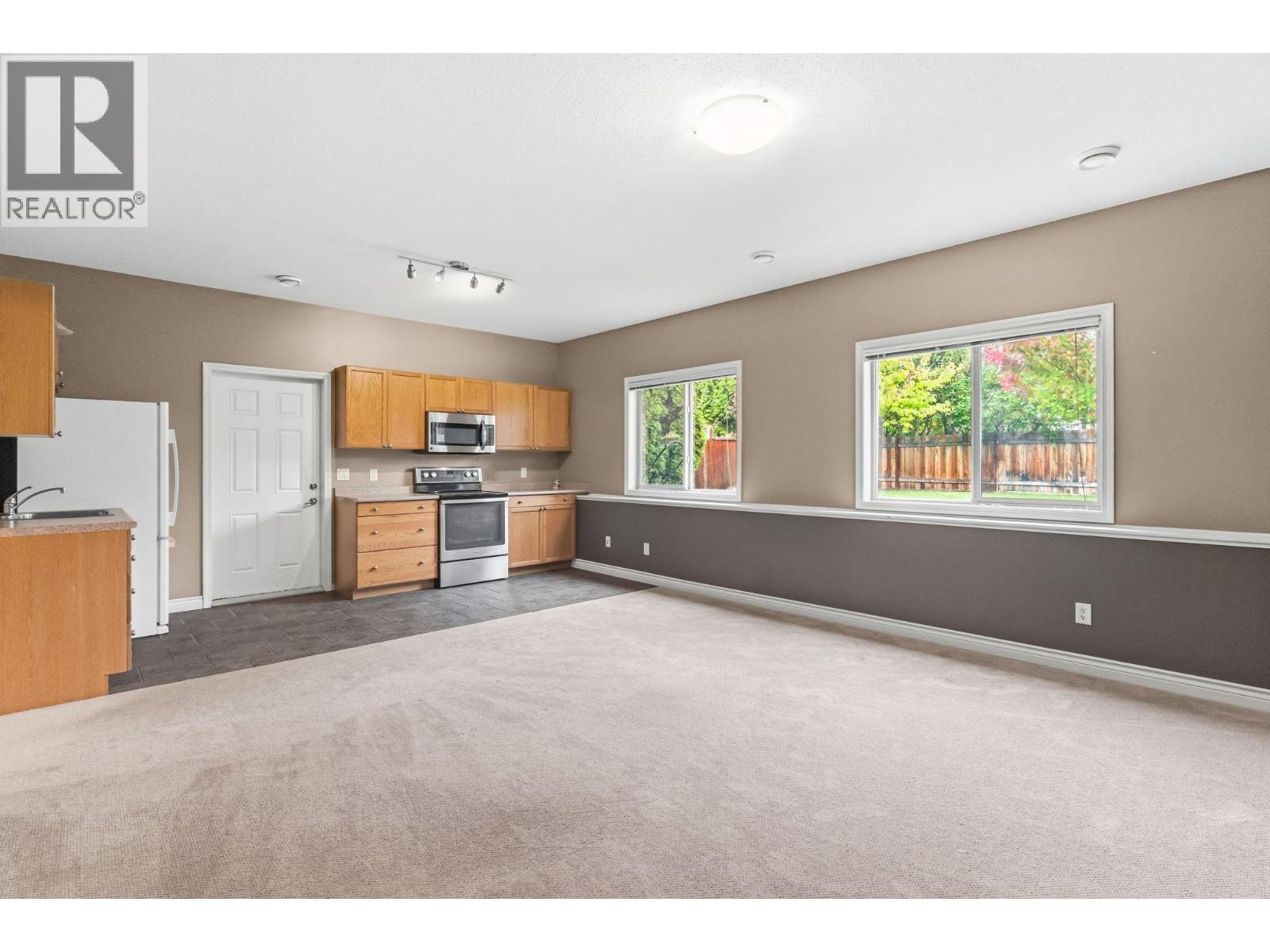 534 South Crest Drive - 9