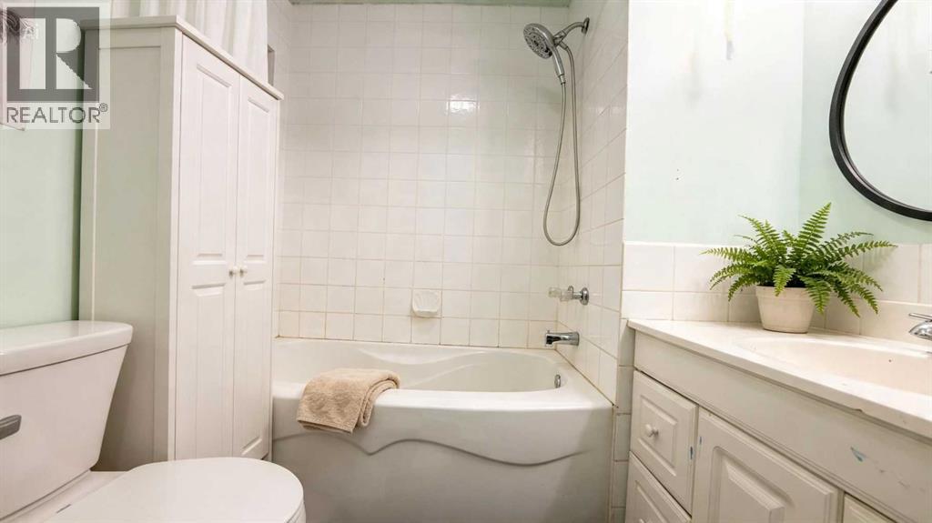 1501 16 Avenue S - 10