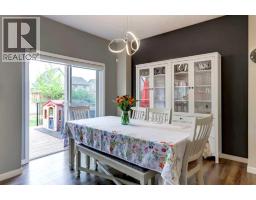4pc Bathroom - 26 Walden Court Se, Calgary, AB T2X0N8 Photo 9