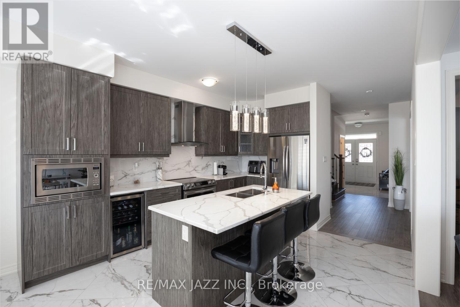 UPPER - 131 COURTNEY STREET, Clarington (Bowmanville) — photo 5