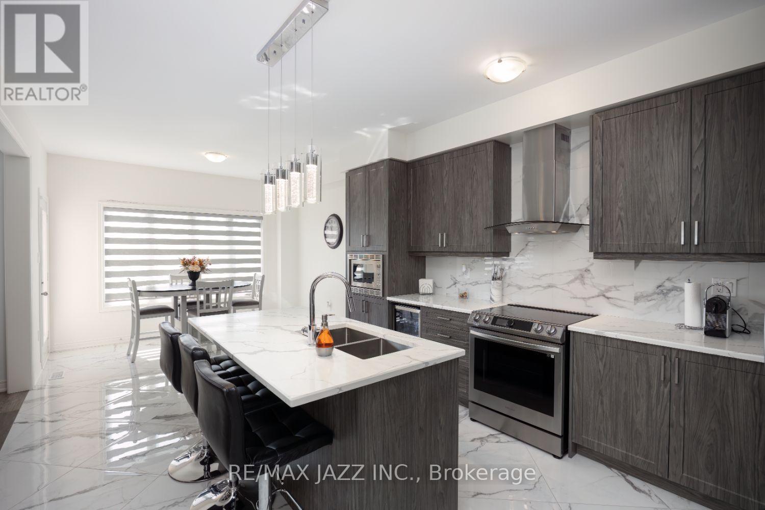 UPPER - 131 COURTNEY STREET, Clarington (Bowmanville) — photo 6