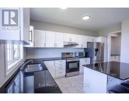 Primary Bedroom - 15 Summer Breeze Drive, Quinte West, ON K0L1L0 Photo 11