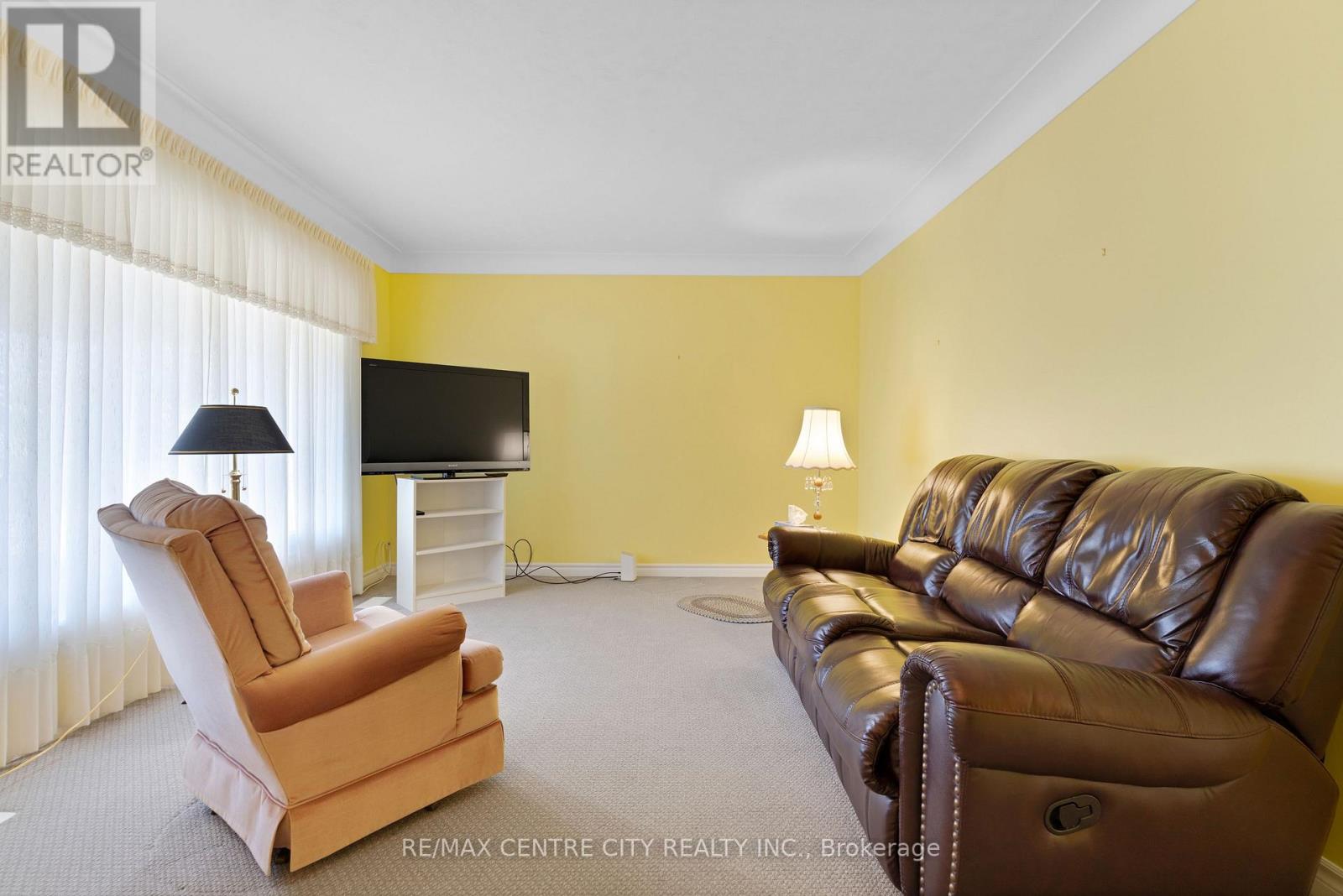 297 WILSON AVENUE, Kitchener — photo 5