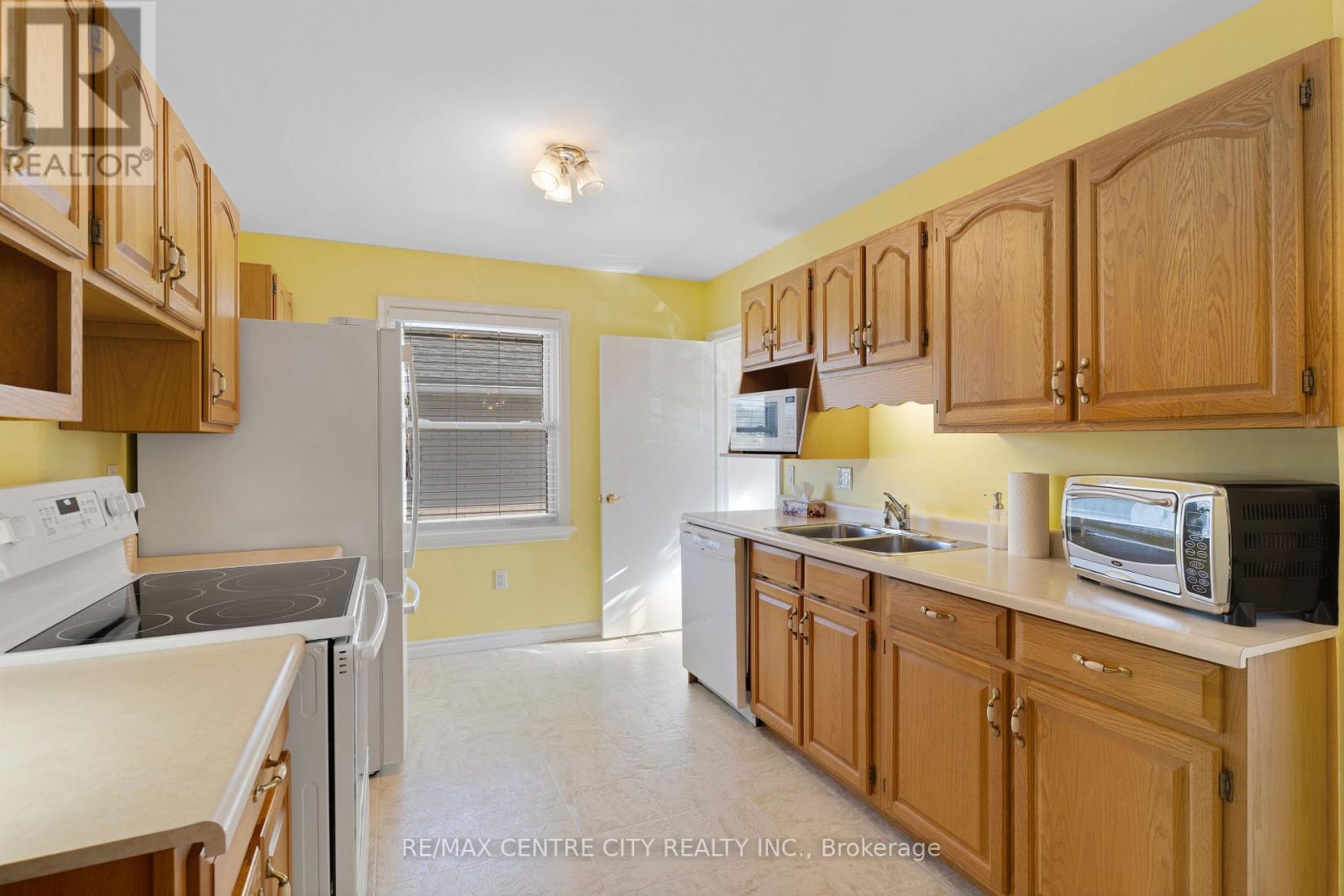 297 WILSON AVENUE, Kitchener — photo 7