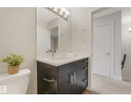 10433 70 Av Nw, Edmonton, AB T6H2E7 Photo 31