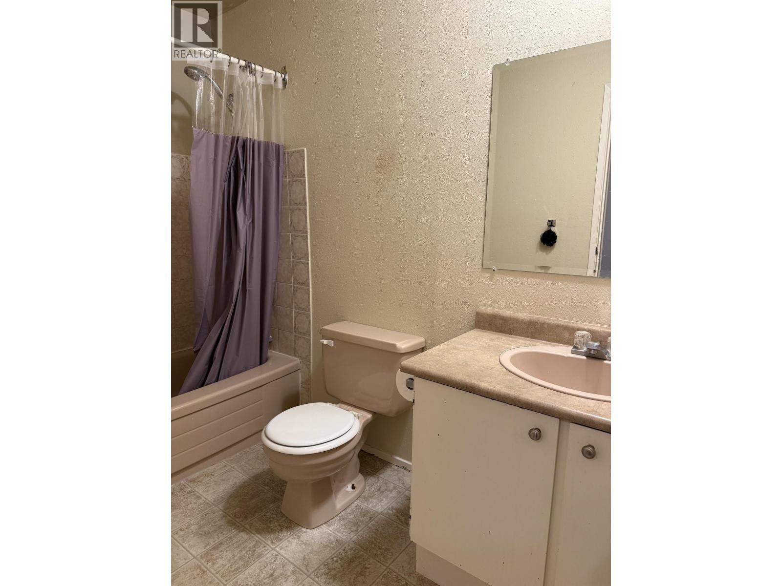 #303 282 N BROADWAY AVENUE - Image 10