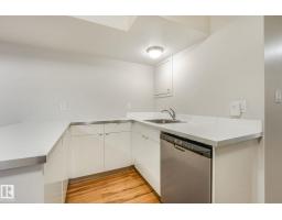 10433 70 Av Nw, Edmonton, AB T6H2E7 Photo 43