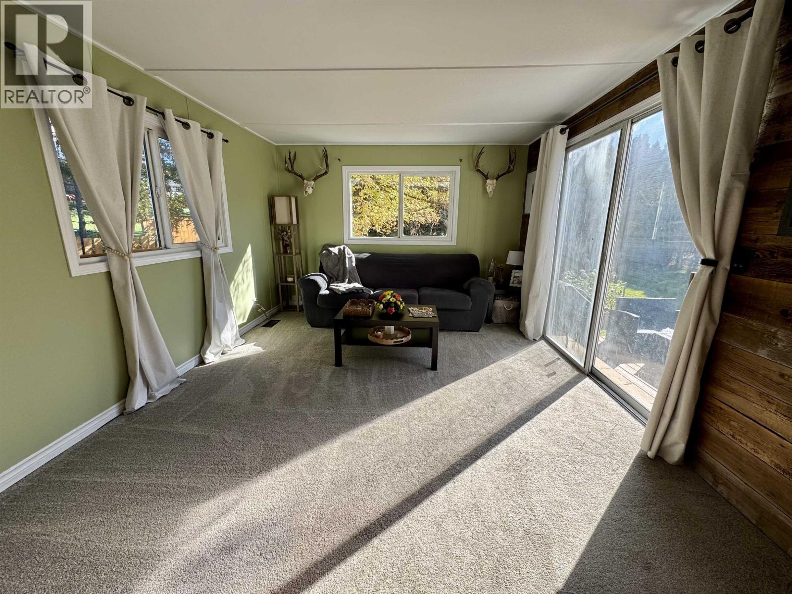 1015 DAIRY ROAD - Image 11