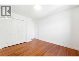 216 Coach Side Road Sw, Calgary, AB T3H2T3 Photo 15