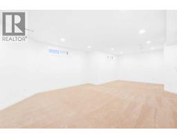 216 Coach Side Road Sw, Calgary, AB T3H2T3 Photo 18
