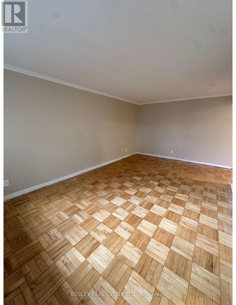 210 - 970 EGLINTON AVENUE E, Toronto (Leaside) — photo 3