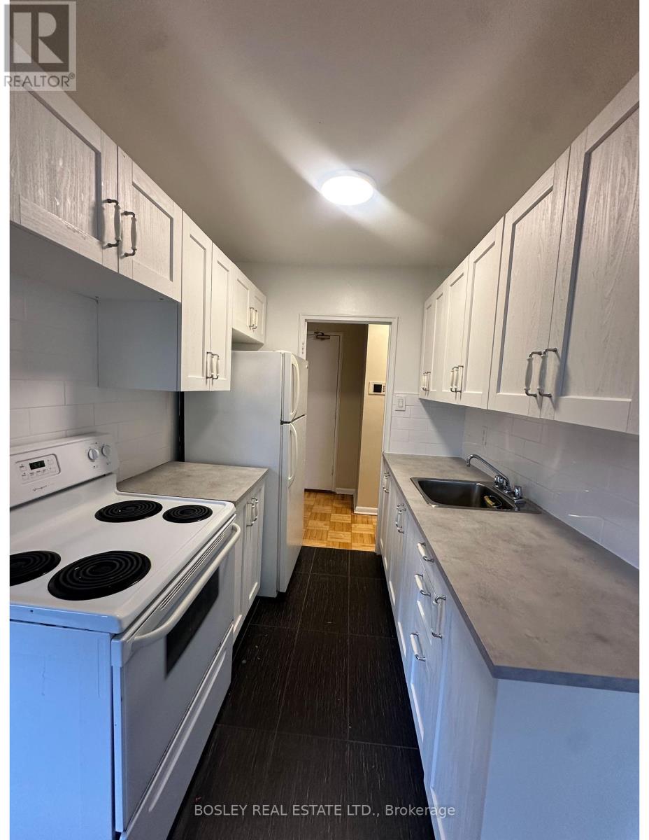 210 - 970 EGLINTON AVENUE E, Toronto (Leaside) — photo 4