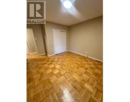 210 - 970 Eglinton Avenue E, Toronto, ON M4G2L8 Photo 6