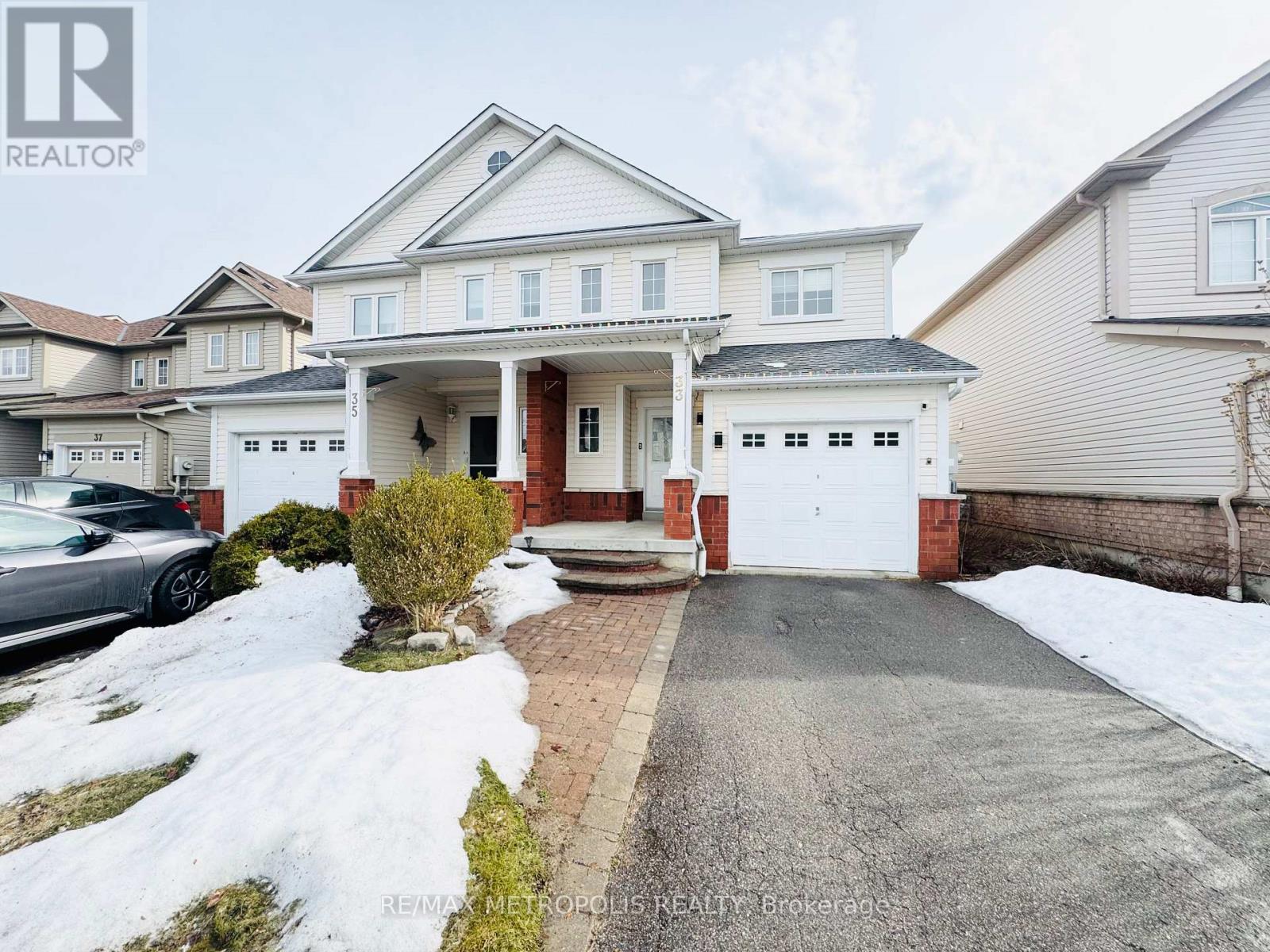 33 PALOMINO PLACE, Whitby (Pringle Creek)