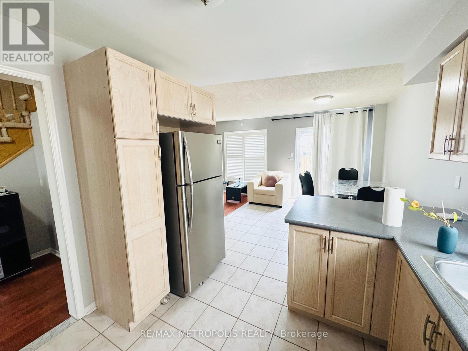 33 PALOMINO PLACE, Whitby (Pringle Creek) — photo 5