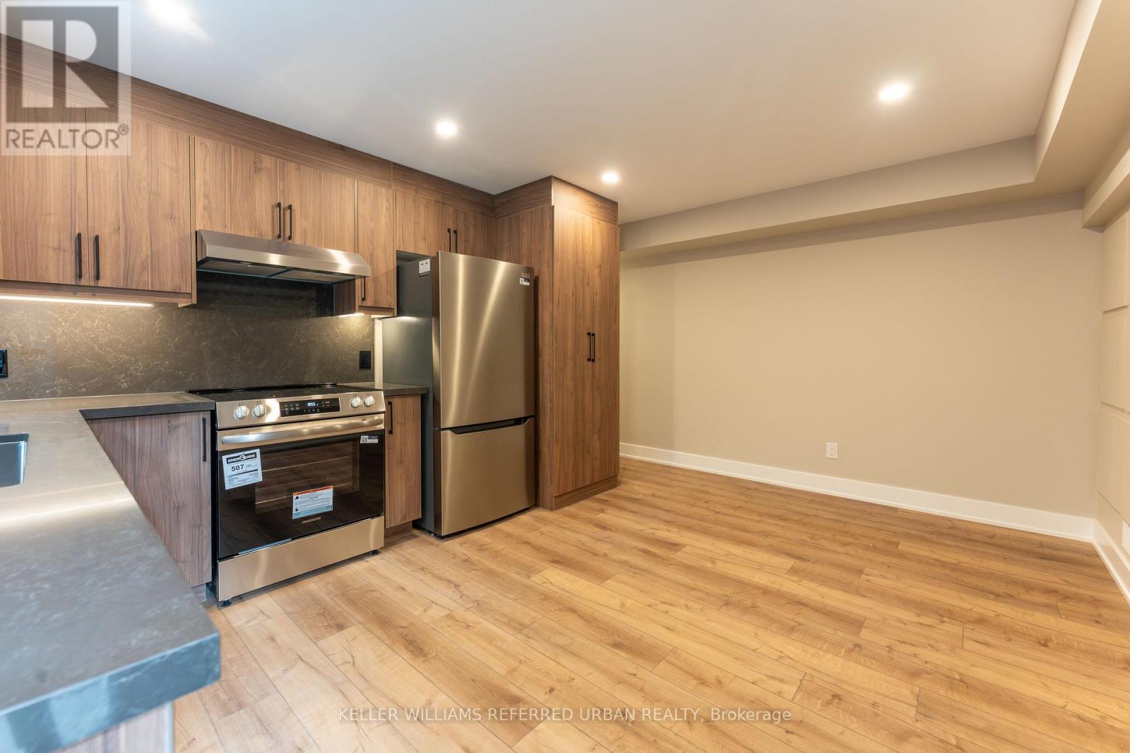 1 - 352 JONES AVENUE, Toronto (Blake-Jones) — photo 5
