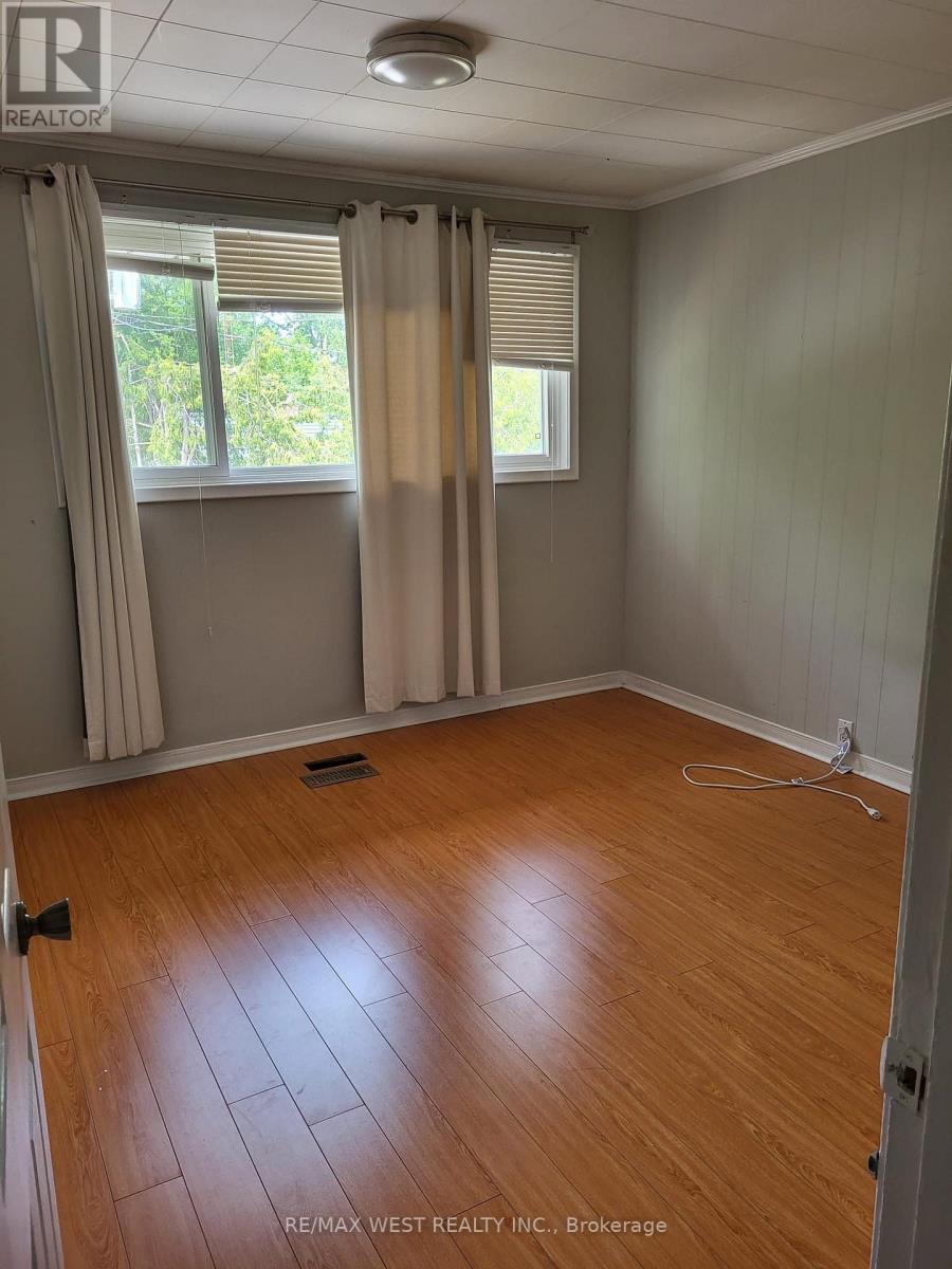 MAIN FLOOR - 336 ONTARIO STREET, Newmarket (Central Newmarket) — photo 11