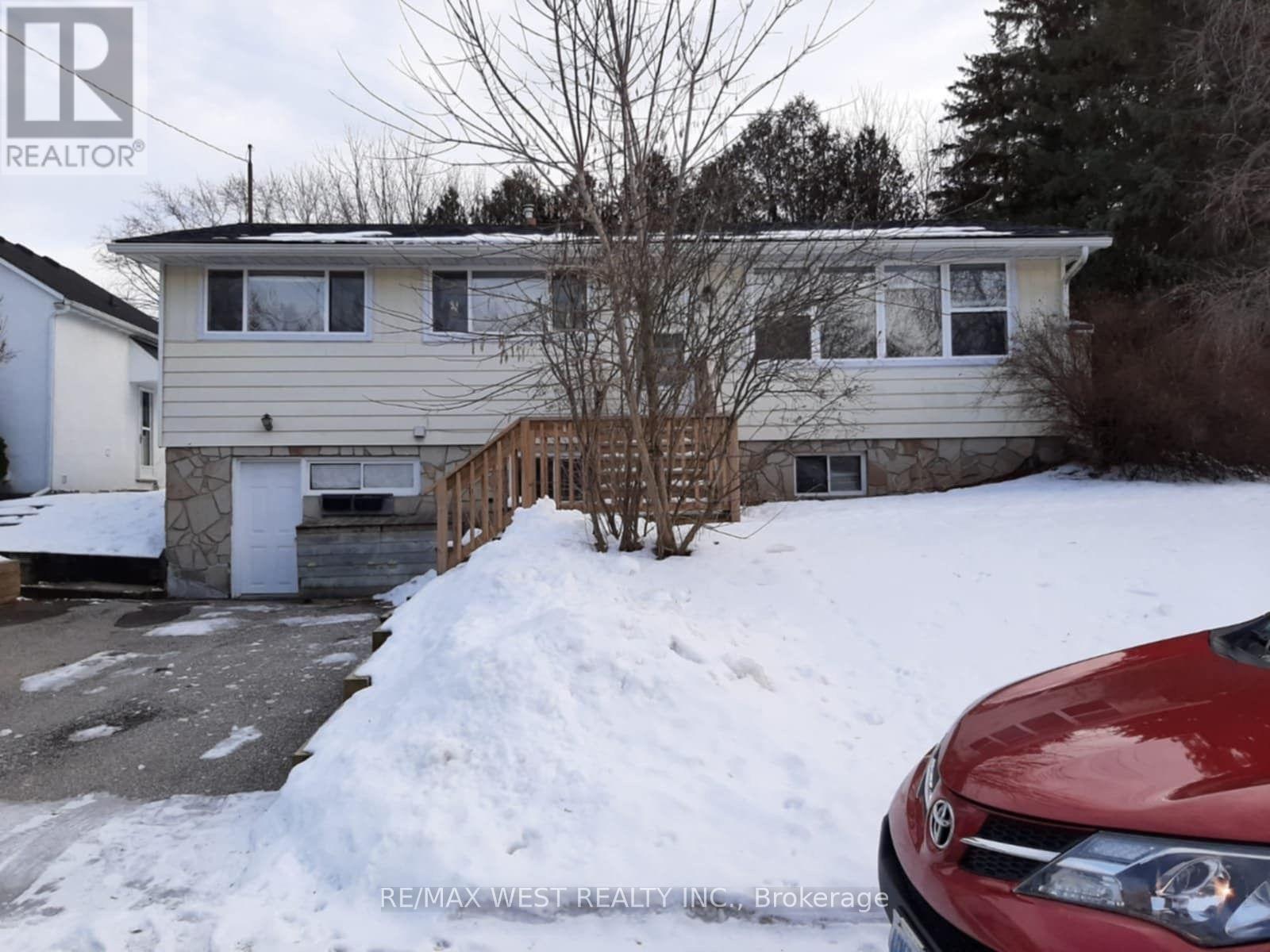 MAIN FLOOR - 336 ONTARIO STREET, Newmarket (Central Newmarket) — photo 12