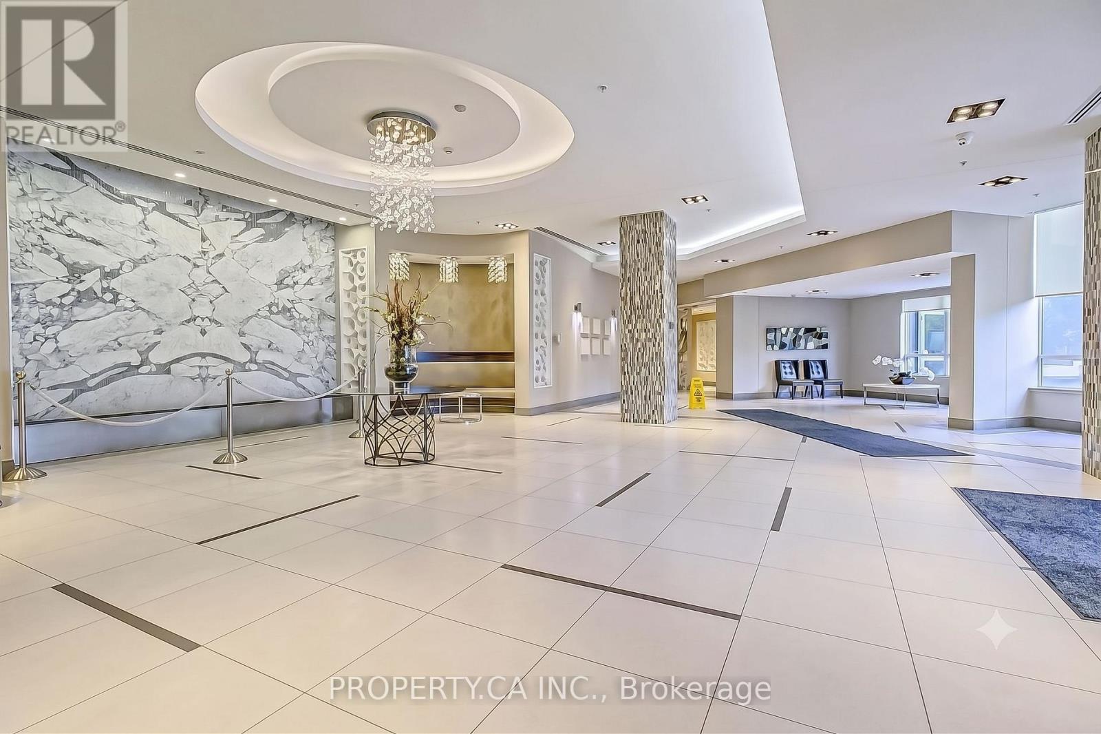 807 - 85 NORTH PARK ROAD, Vaughan (Beverley Glen) — photo 3