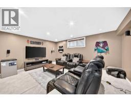 121 Chapalina Heights Se, Calgary, AB T2X0B2 Photo 36