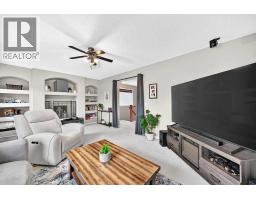 121 Chapalina Heights Se, Calgary, AB T2X0B2 Photo 29