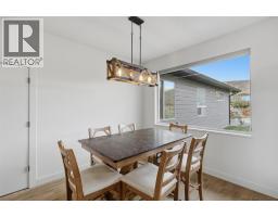 Kitchen - 1848 Parkcrest Avenue, Kamloops, BC V2B4W9 Photo 17