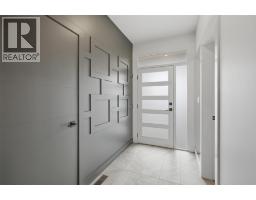 Bedroom - 1848 Parkcrest Avenue, Kamloops, BC V2B4W9 Photo 6