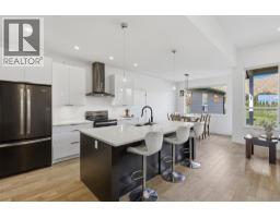 Family room - 1848 Parkcrest Avenue, Kamloops, BC V2B4W9 Photo 7