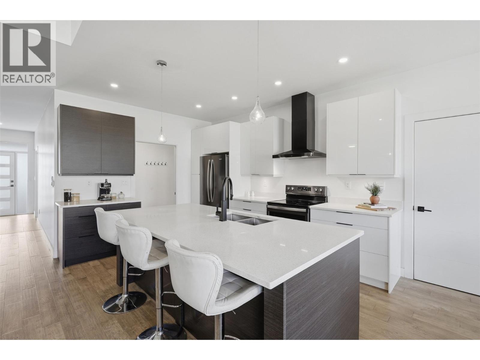 1848 PARKCREST Avenue - 8