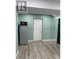 4 Bonnie Braes Drive, Brampton, ON L6Y0G8 Photo 8