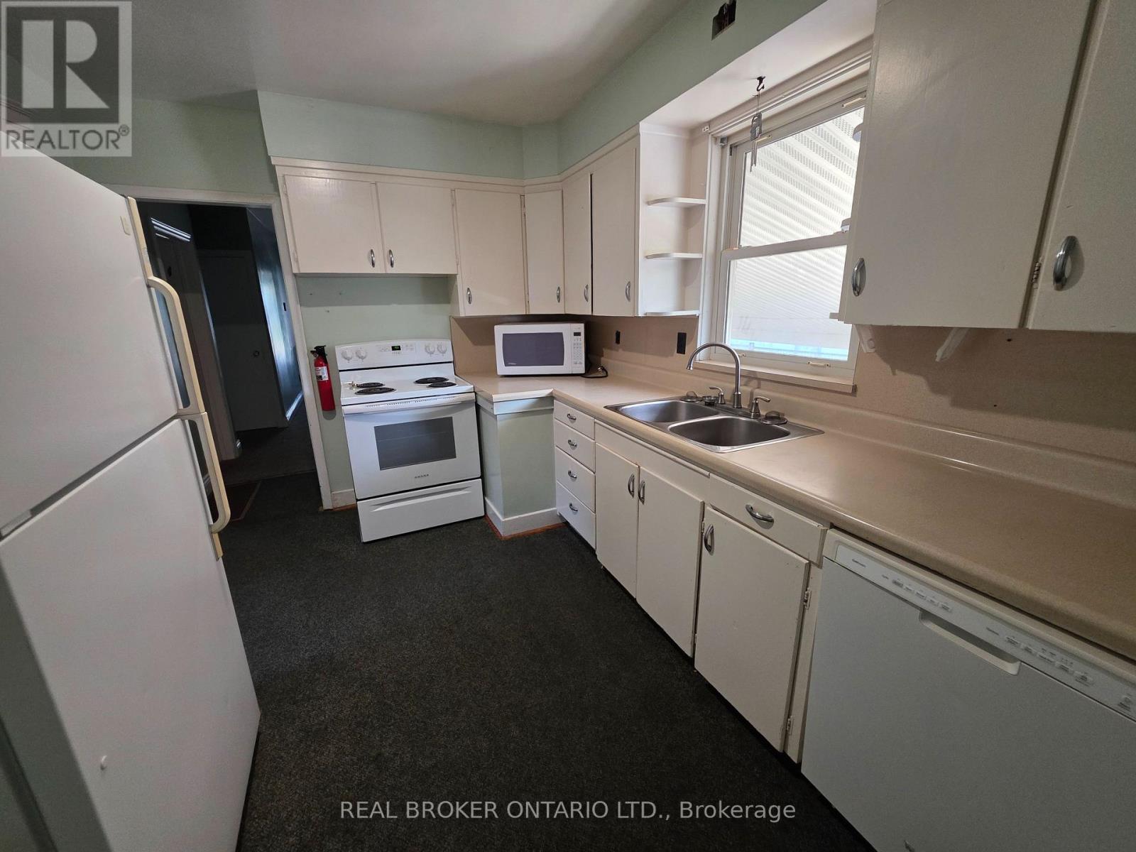 241 ALDERCREST ROAD, Toronto (Alderwood) — photo 10