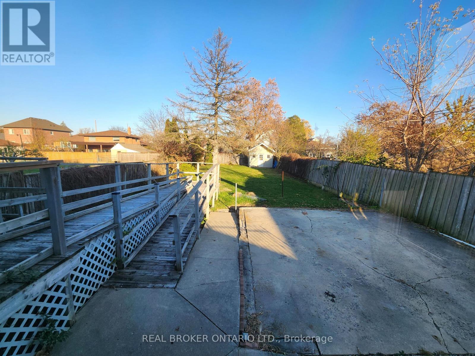241 ALDERCREST ROAD, Toronto (Alderwood) — photo 11