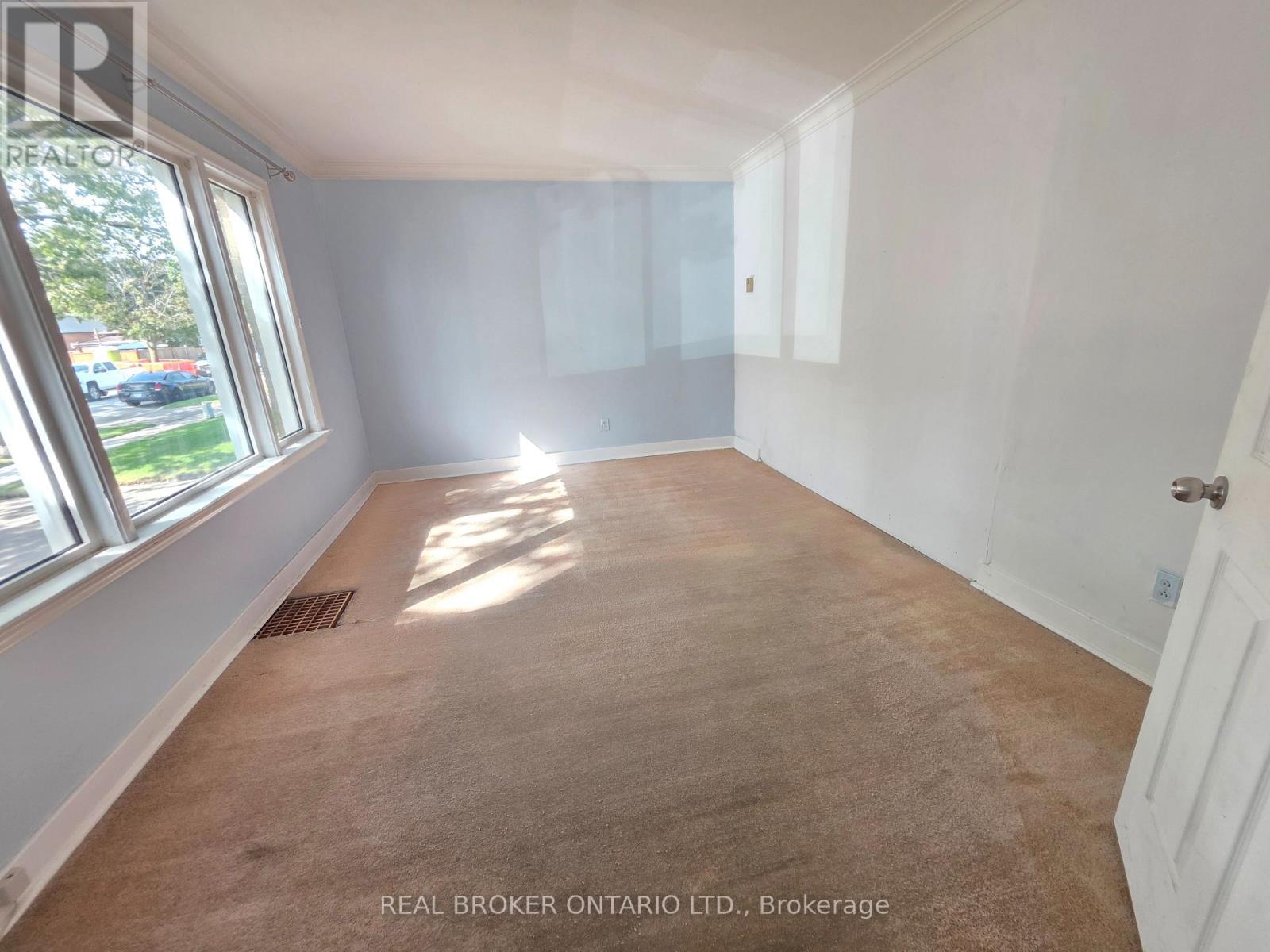 241 ALDERCREST ROAD, Toronto (Alderwood) — photo 5