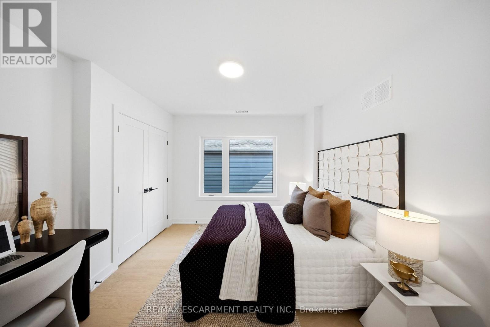 14 KENTROYAL DRIVE - Image 24