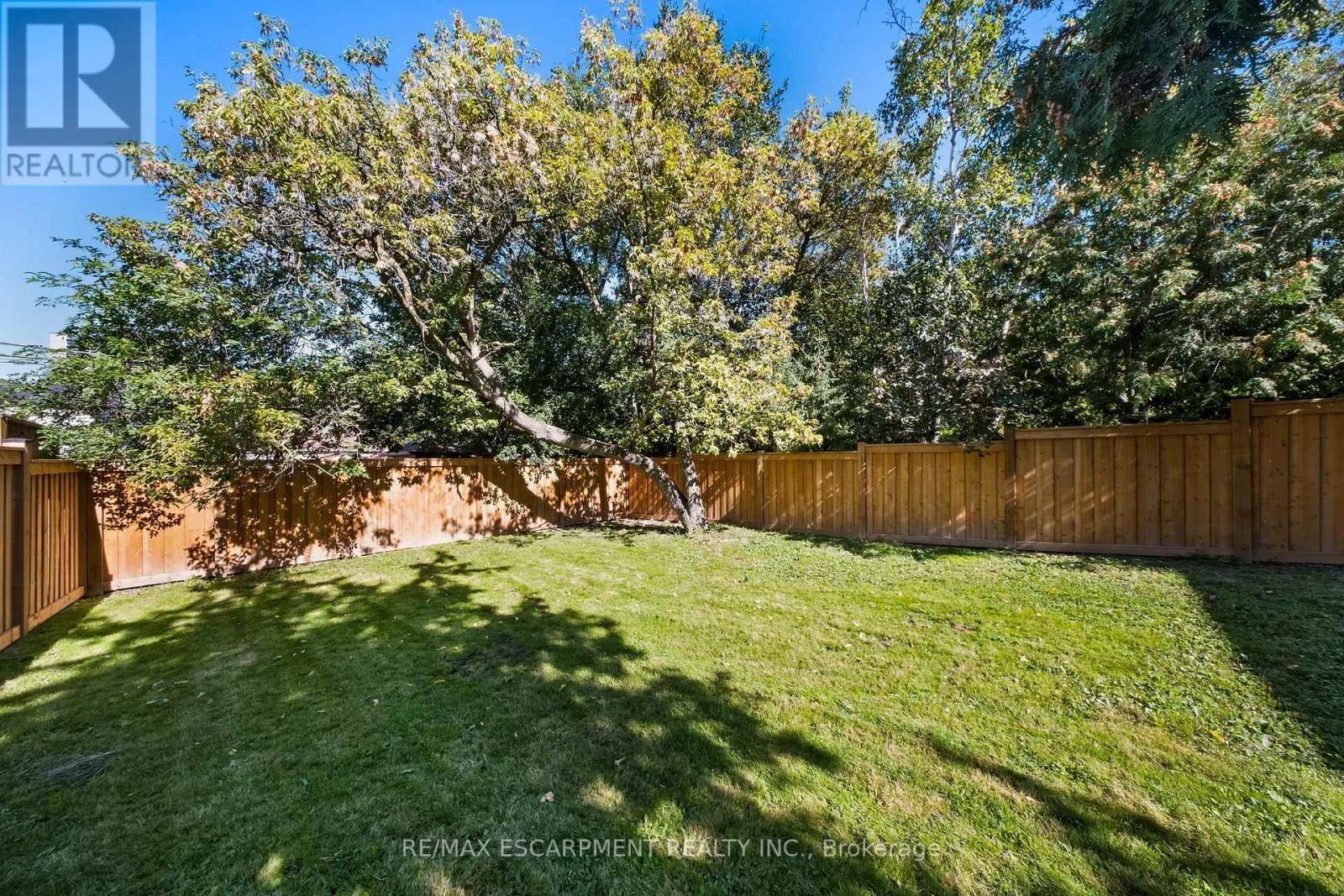 14 KENTROYAL DRIVE - 46