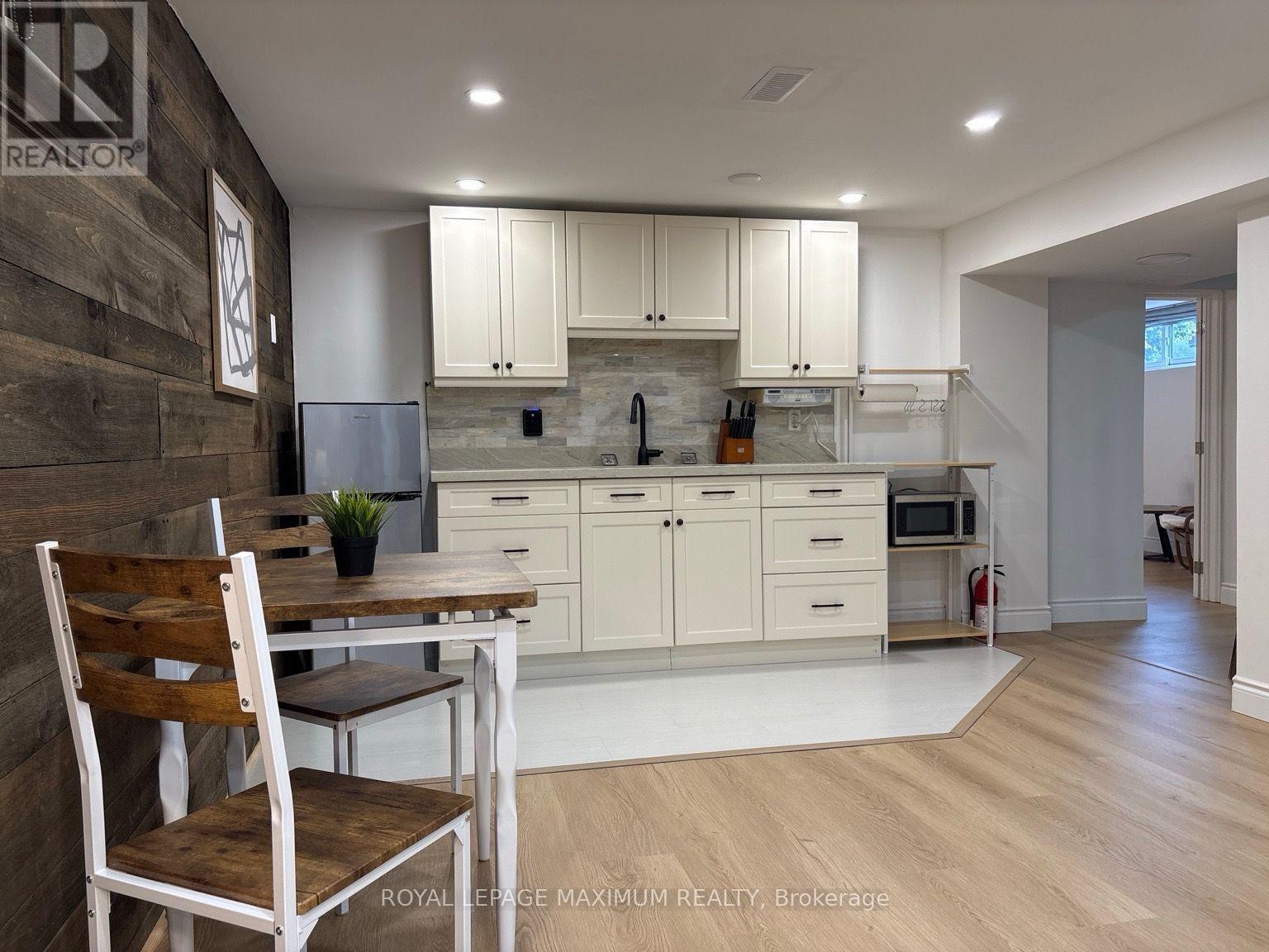 18 RICHLAND CRESCENT, Toronto (Eringate-Centennial-West Deane) — photo 6