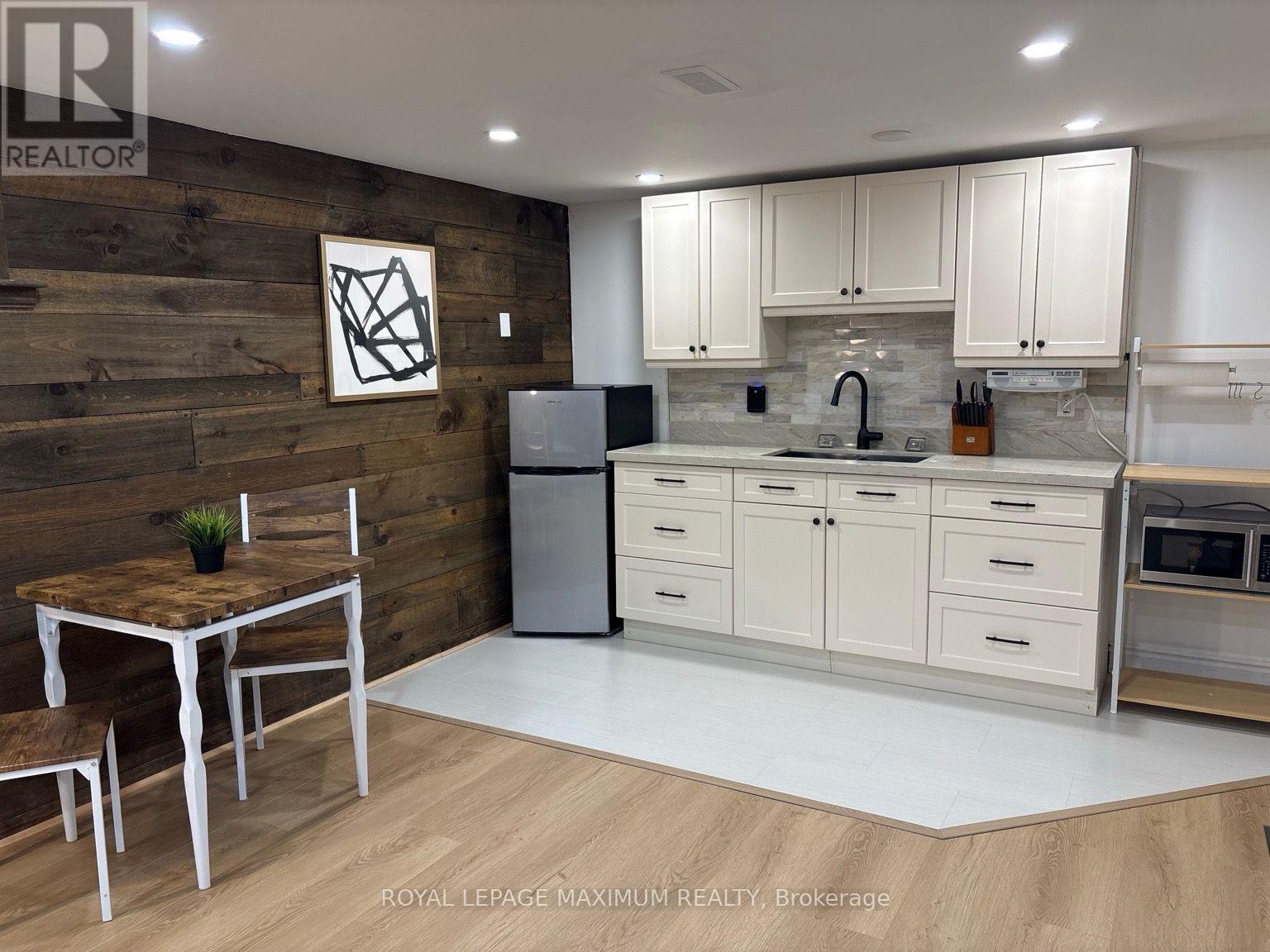 18 RICHLAND CRESCENT, Toronto (Eringate-Centennial-West Deane) — photo 7