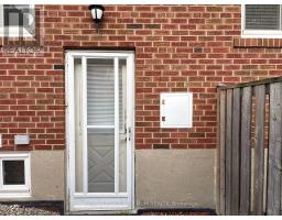 18 Richland Crescent, Toronto, ON M9C4C7 Photo 12