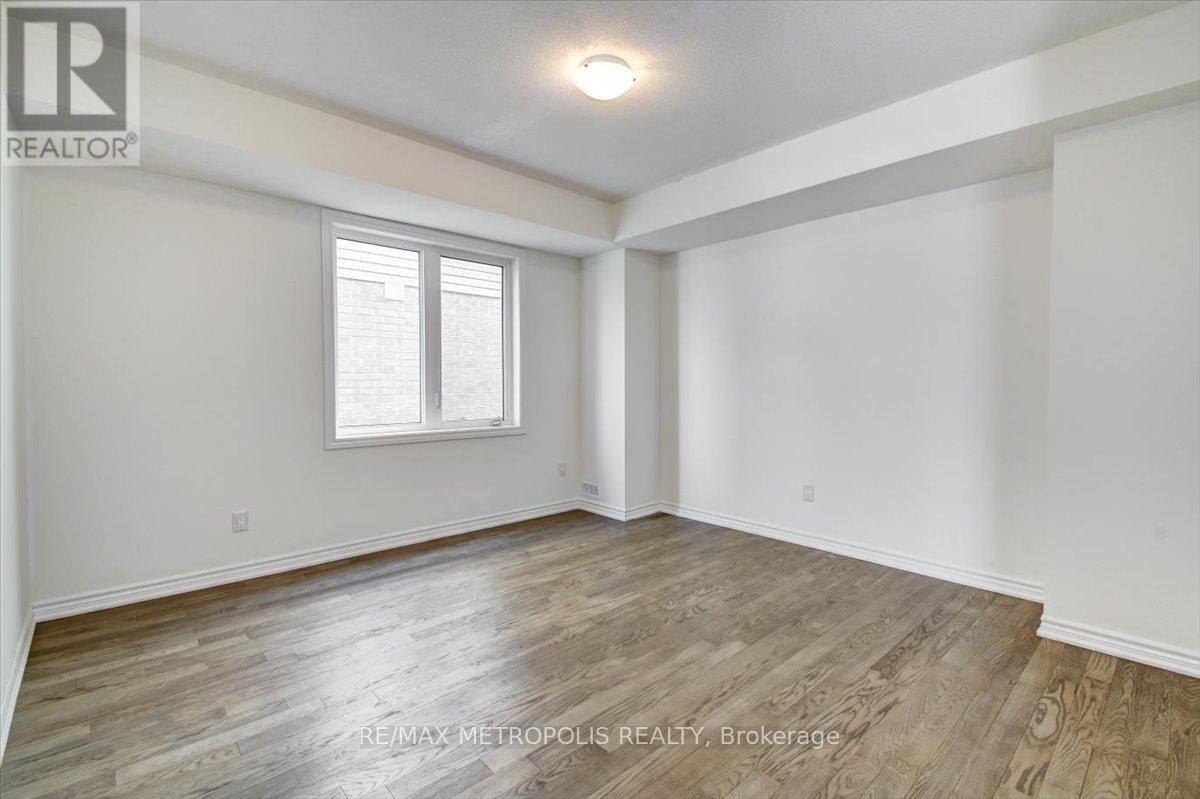 78 Hillcroft Way — photo 14