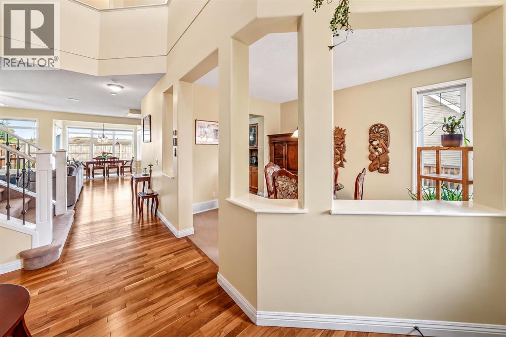 160 Royal Oak Heights NW, Calgary, Alberta, T3G5V3 — thumbnail 3