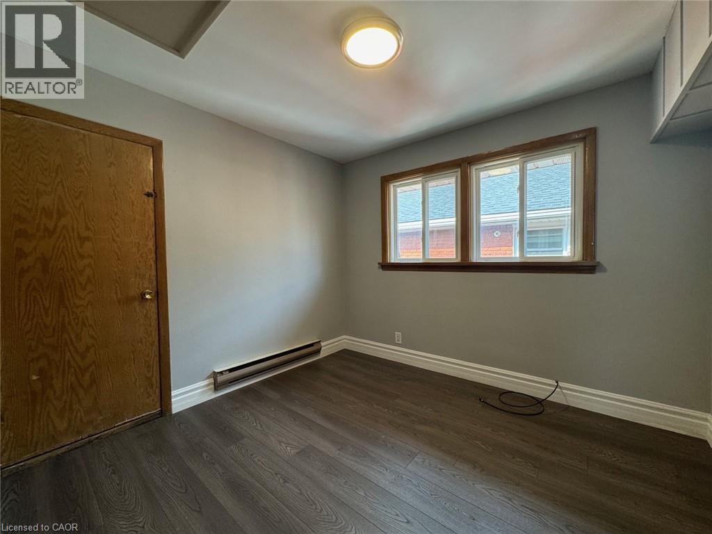 192 ALLEN Street E Unit# 3, Waterloo — photo 5