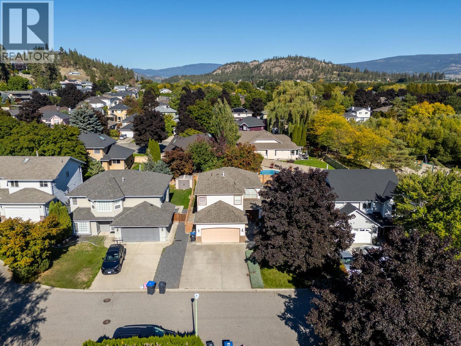 138 Applebrooke Crescent, Kelowna
