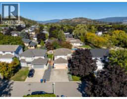 138 Applebrooke Crescent, Kelowna, BC V1V1W4 Photo 25