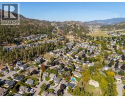 138 Applebrooke Crescent, Kelowna, BC V1V1W4 Photo 31