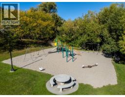 138 Applebrooke Crescent, Kelowna, BC V1V1W4 Photo 21